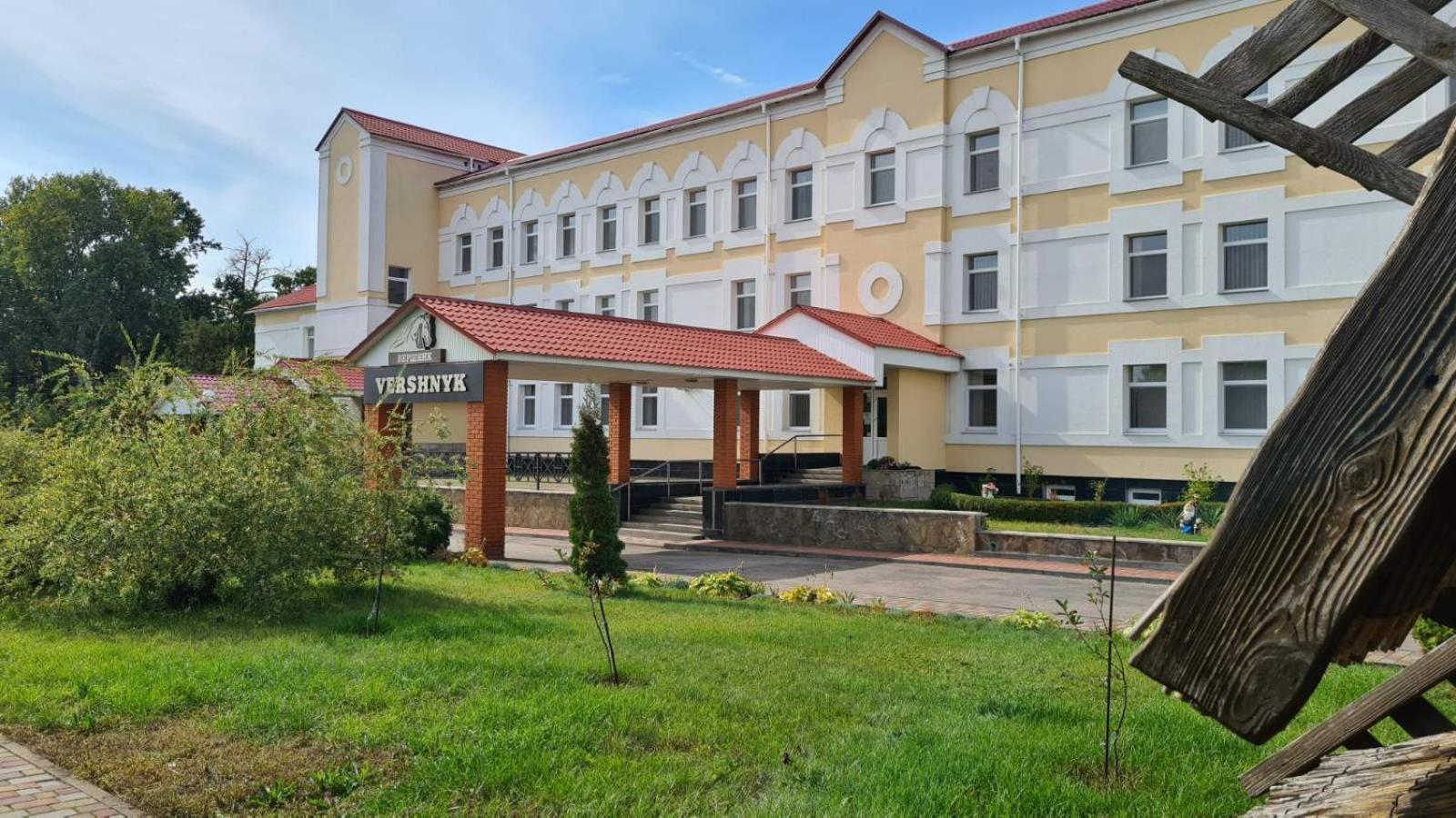 Vershnyk Cherkasy Exterior foto